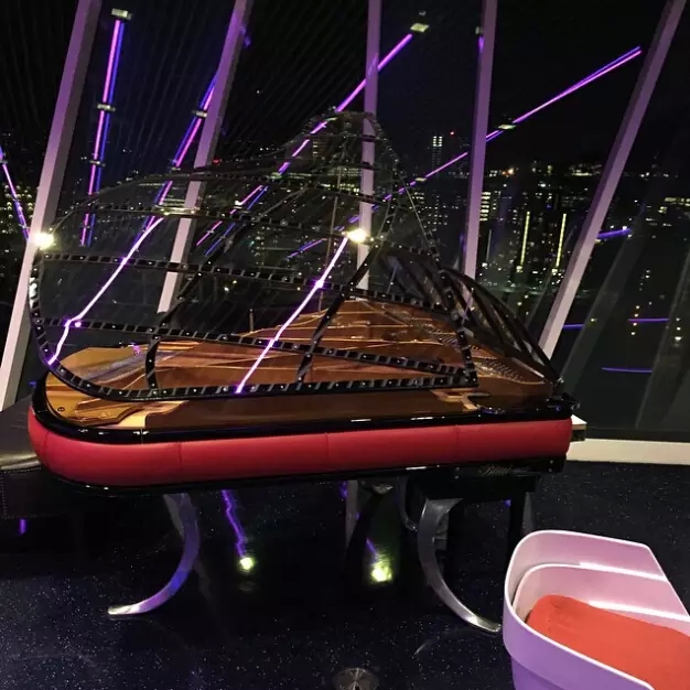 它，實現(xiàn)了80年前人們的“假想未來”！